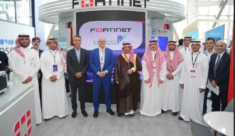جامعة الباحة تعزز شراكاتها التقنية بمذكرتي تفاهم في الأمن السيبراني والتحول الرقمي