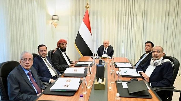 مجلس القيادة يقر إجراءات ردع متكامل ويؤكد جاهزية القوات المسلحة
