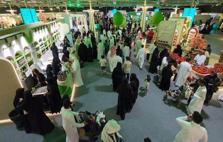 معرض اللومي الحساوي يكسر ركود صيف الأحساء