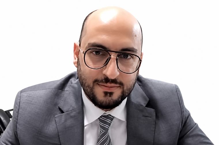 مختص: عزوف متعمد عن المناصب الإدارية وجيل جديد يرفض الترقية